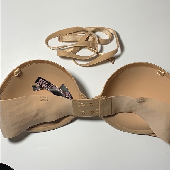 New/ victoriaβs secret bras 2 for$50 - Picture 7 of 7